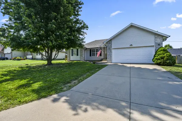 334 Sugar Tree RD, Sparta, MO 65753
