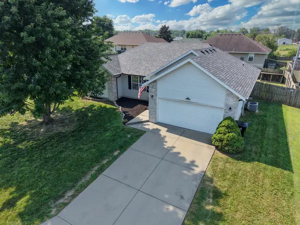 334 Sugar Tree RD, Sparta, MO 65753