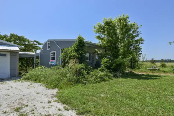5832 S Freeman LN, Rogersville, MO 65742