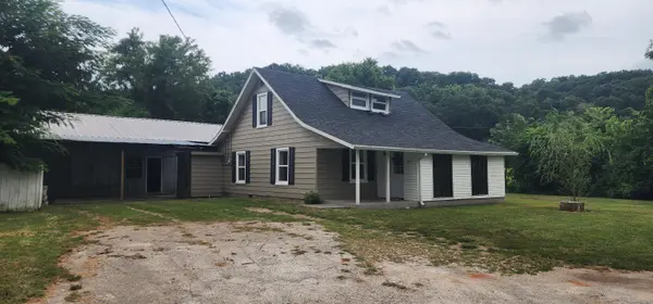 309 Melton DR, Pineville, MO 64856