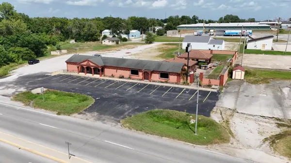 117 N Centennial BLVD, Nevada, MO 64772