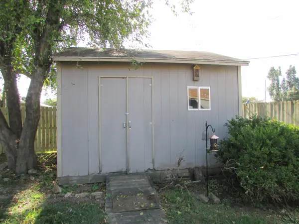 3439 S Geri CT, Springfield, MO 65807