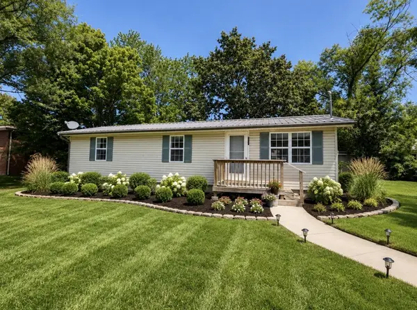 407 W Brown ST, Clever, MO 65631
