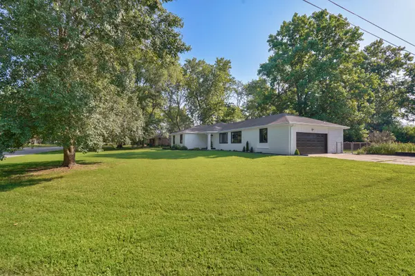 5754 S Fair Oak RD, Springfield, MO 65810