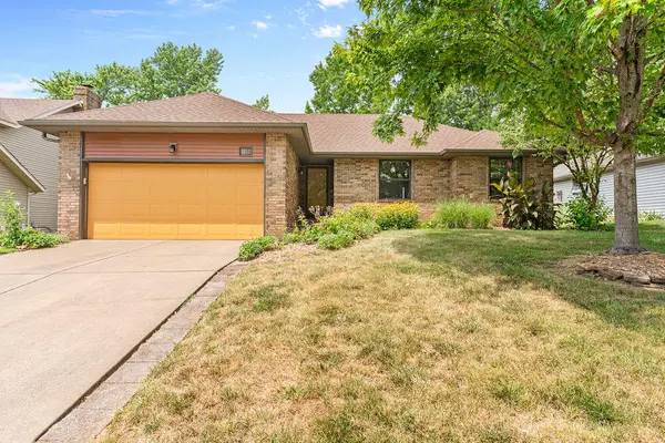 3837 S Parklane AVE, Springfield, MO 65807