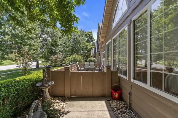 800 E Kings Mead CIR #Unit 3, Nixa, MO 65714