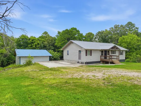 18331 Cr 505, Eminence, MO 65466