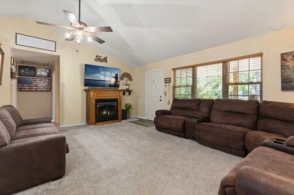 284 Shady DR, Branson, MO 65616