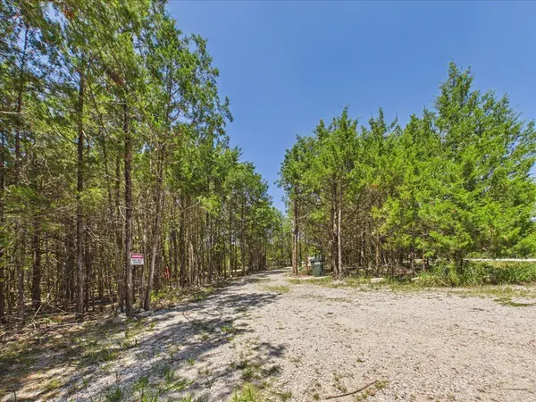 26325 State Highway Ra, Pittsburg, MO 65724