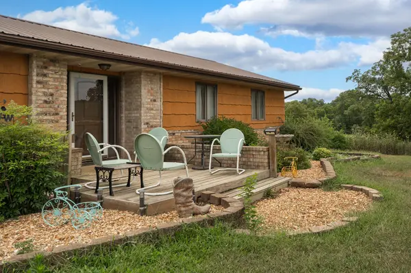 4944 Harlin ST, Norwood, MO 65717