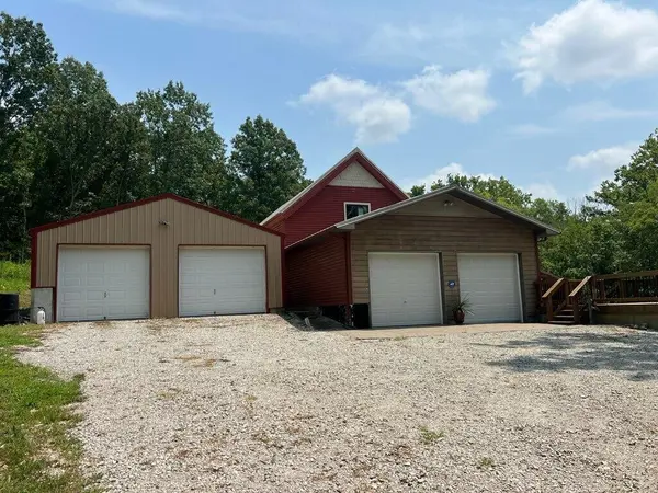 6768 Lawson RD, Hartville, MO 65667