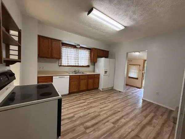 2336 N Ramsey AVE, Springfield, MO 65803