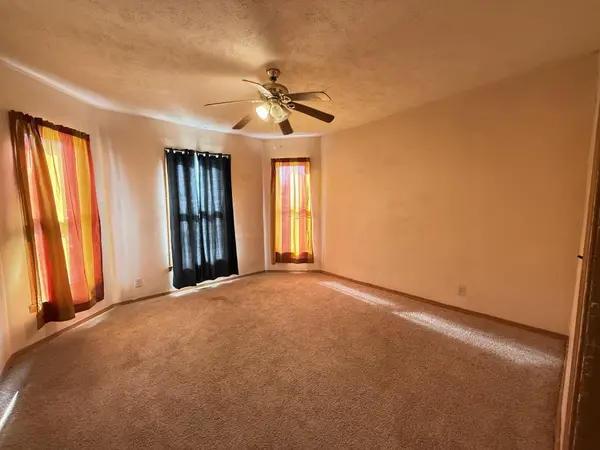 2336 N Ramsey AVE, Springfield, MO 65803