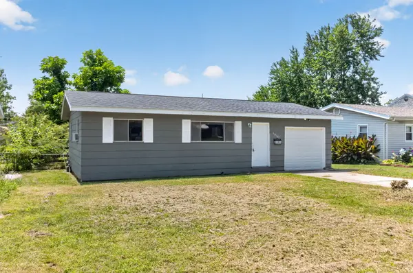 1910 W Scott ST, Springfield, MO 65802