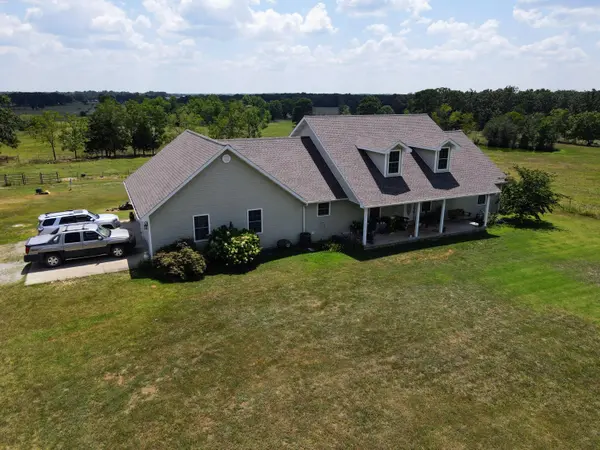 4534 County Road 7000, West Plains, MO 65775