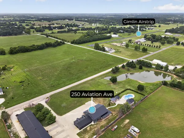 250 Aviation AVE, Ozark, MO 65721
