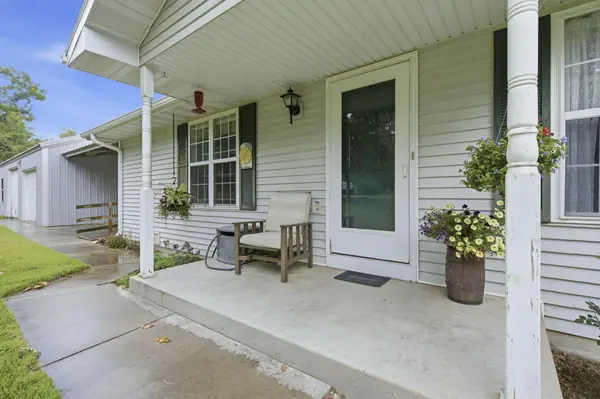 951 Goldfinch RD, Marshfield, MO 65706