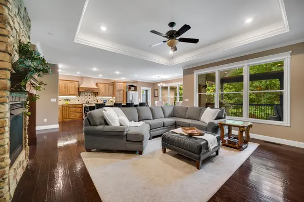5 Briar PL, Joplin, MO 64804