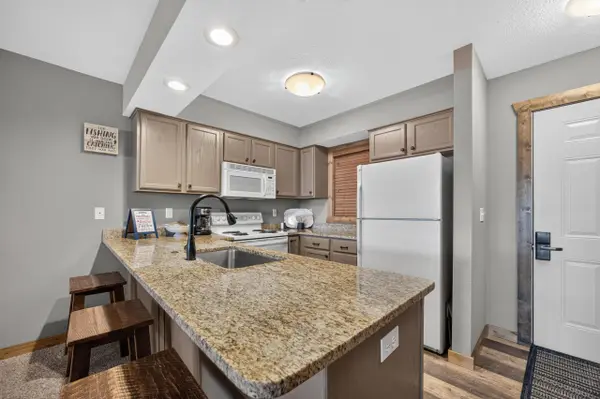 70 Dogwood Park TRL #1503, Branson, MO 65616