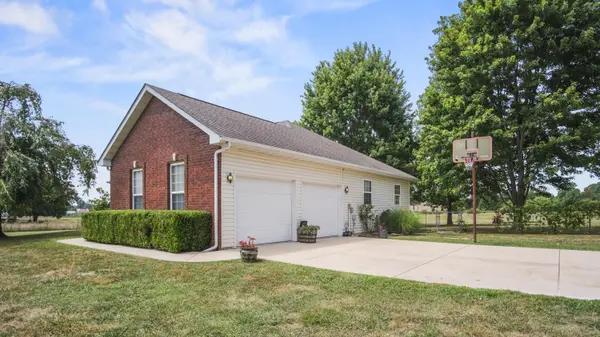 10323 Missouri 17, West Plains, MO 65775
