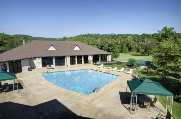 1316 Stoney Creek LN, Branson West, MO 65737