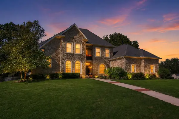 3501 Notting Hill CIR, Joplin, MO 64804