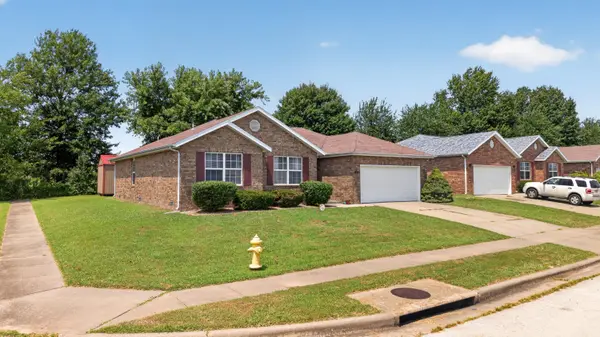 709 S Hazelnut AVE, Springfield, MO 65802