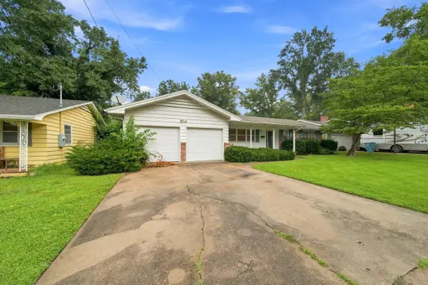 433 E Stanford ST, Springfield, MO 65807