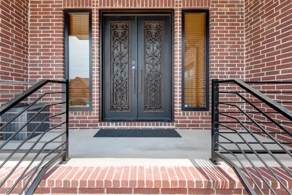 1837 E Cobblestone DR, Ozark, MO 65721