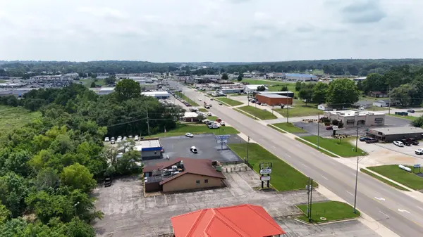 1710 Porter Wagoner BLVD, West Plains, MO 65775
