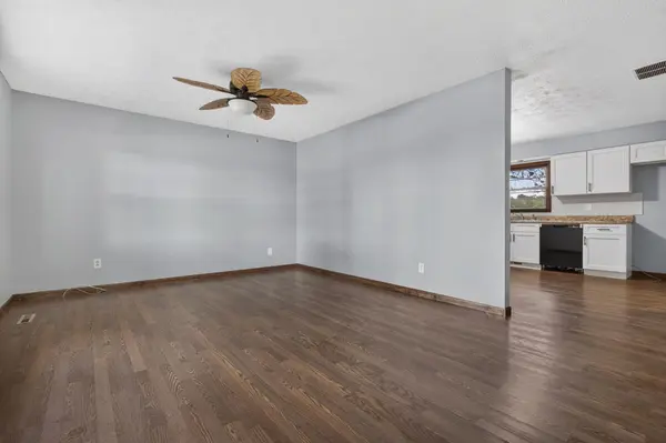 2068 N State Highway T, Bois D Arc, MO 65612
