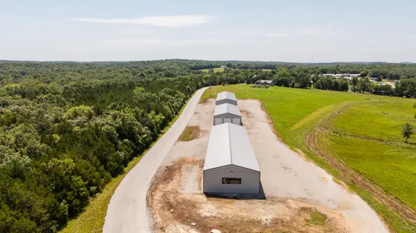 32789 SW 251 Bc, Warsaw, MO 65355