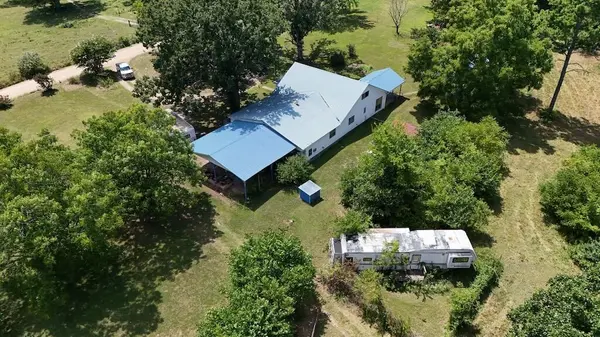 17911 Cr 576, Winona, MO 65588