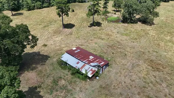 17911 Cr 576, Winona, MO 65588