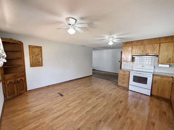 1409 S State Highway 32, El Dorado Springs, MO 64744
