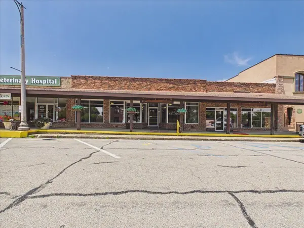 217 N Grand AVE, Houston, MO 65483