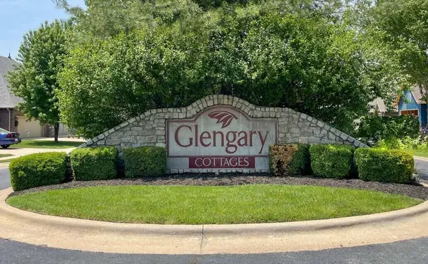 2177 W Glengary CT, Springfield, MO 65810