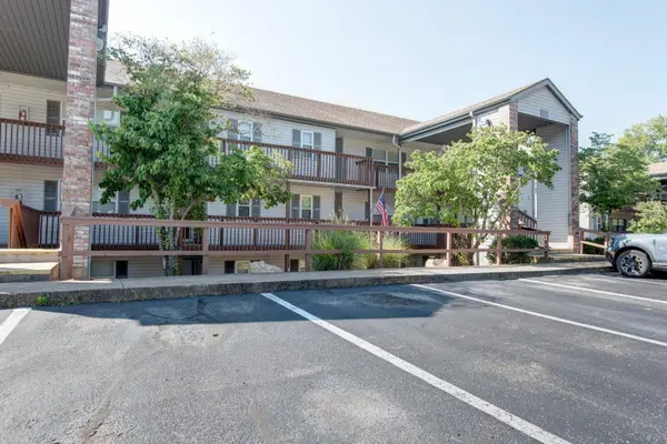 2529 State Highway 176 #B12, Rockaway Beach, MO 65740