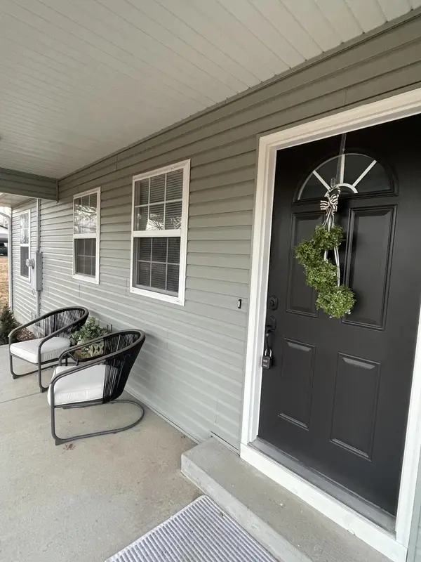 2021 Morrisville RD, Bolivar, MO 65613