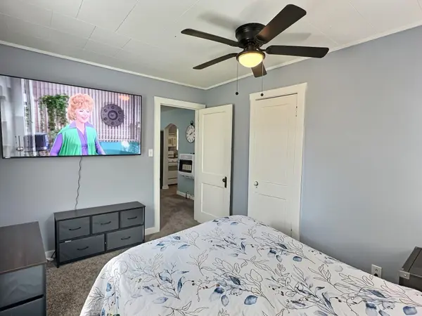 317 W Hickory ST, El Dorado Springs, MO 64744