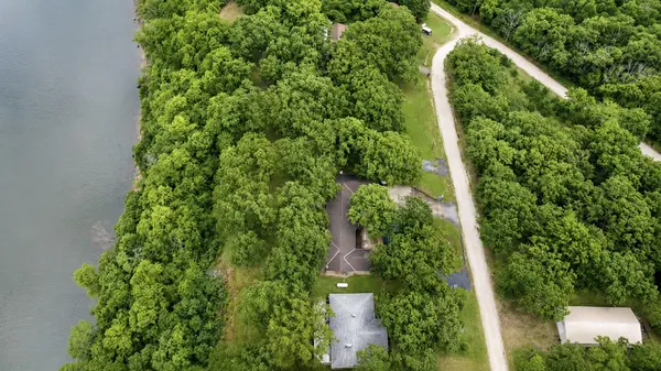 27300 County Road 233, Pittsburg, MO 65724