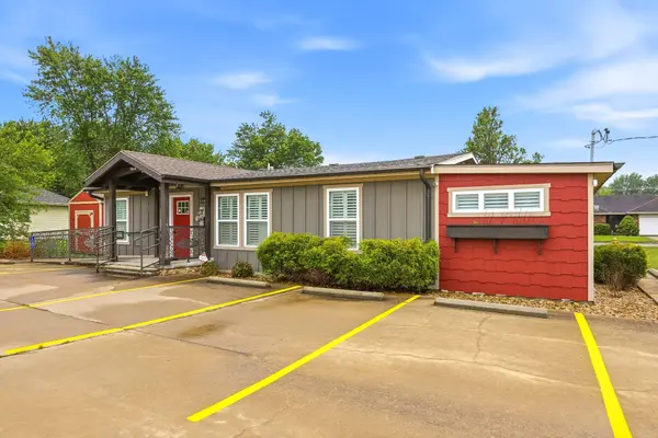 564 Us Highway 60, Republic, MO 65738
