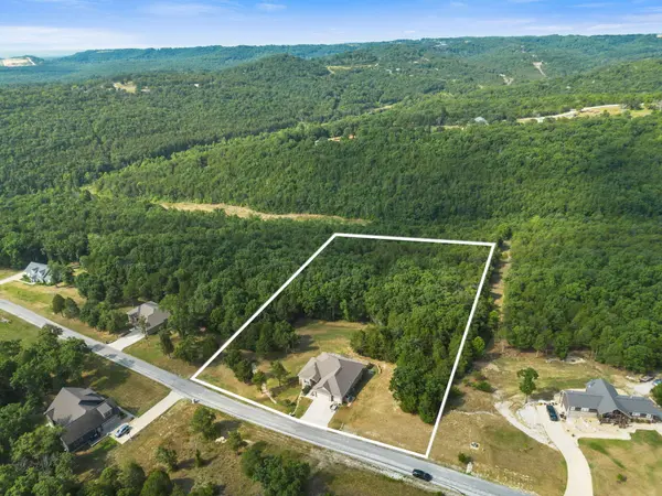 2554 Emory Creek BLVD, Branson, MO 65616
