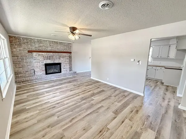 416 N Prewitt ST, Nevada, MO 64772
