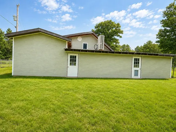 1624 County Road 434, Birch Tree, MO 65438