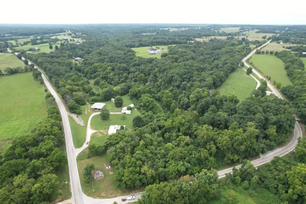 4467 Mo-125, Sparta, MO 65753