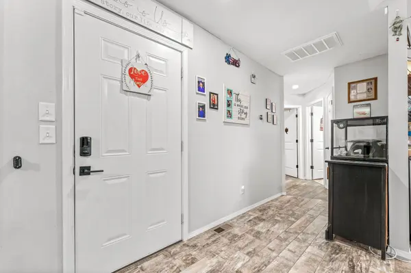 849 S Cobble Creek BLVD, Nixa, MO 65714