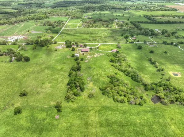 Tbd County Road 110, Carthage, MO 64836
