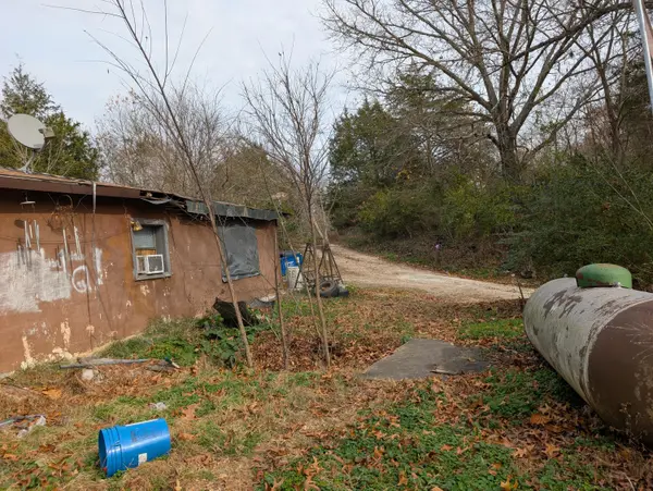 220 Scenic DR, Galena, MO 65656