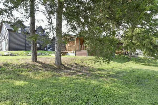 150 Bears Paw WAY, Hollister, MO 65672